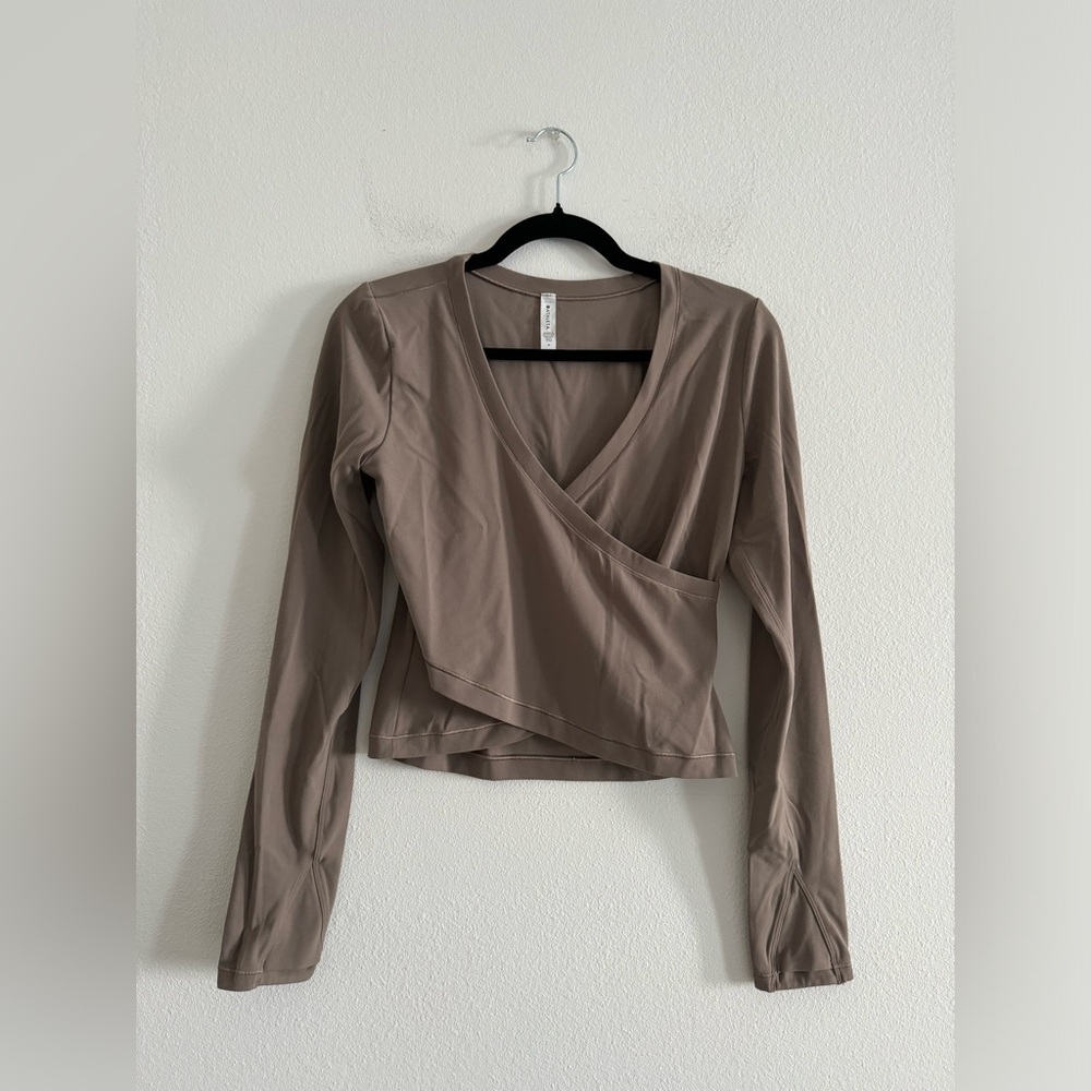 Athleta Transcend Wrap Top M Brown